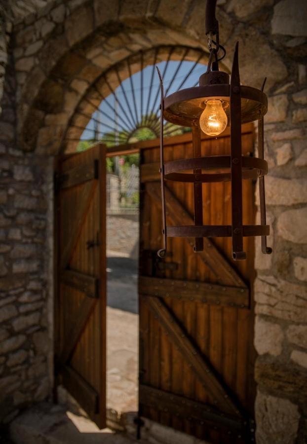 Kyparissia Old Town Lodge With Amazing Sea View Exterior photo