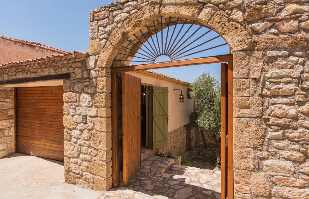 Kyparissia Old Town Lodge With Amazing Sea View Exterior photo