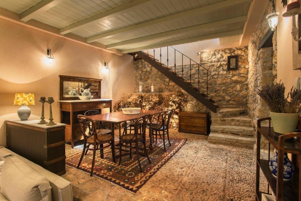 Kyparissia Old Town Lodge With Amazing Sea View Exterior photo